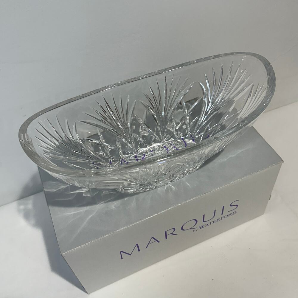 Waterford Marquis Newberry 11" Oval Crystal Bowl NIB - Picture 2 of 5
